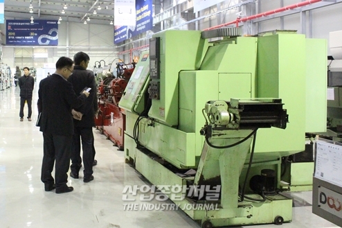 전시업계, 코로나19 방역 강화 "두 마리 토끼 잡겠다" - 산업종합저널 전시회