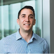 [TECH] 디지털 트윈으로 OEM 경쟁력 향상하는 방법 - 산업종합저널 동향