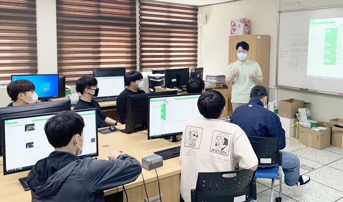 슈나이더 일렉트릭 코리아, 4차 산업혁명 시대 미래 인재 육성 '한 몫' - 산업종합저널 동향