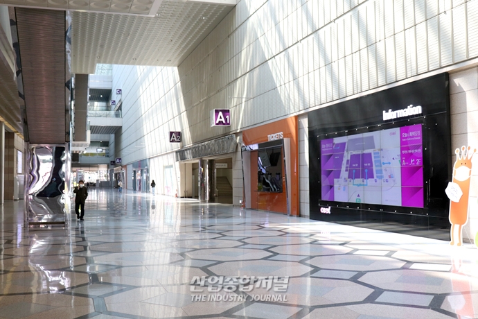 전시회 취소·축소로 어려움 호소하는 전시 관련 업체 및 소상공인 - 산업종합저널 전시회