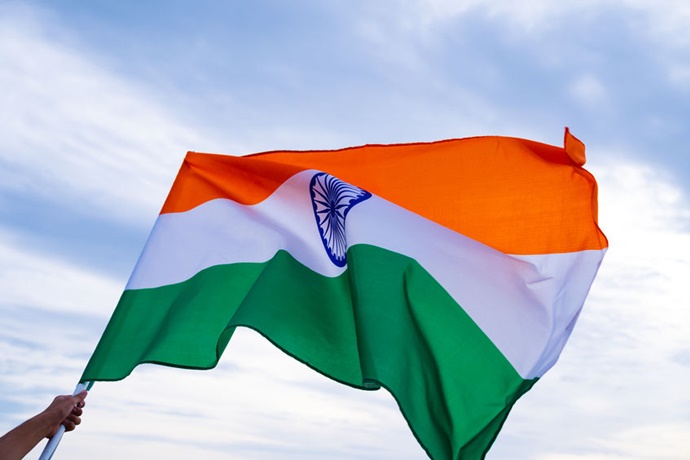 인도 정부, 전기차 도입 적극 장려…e-릭샤·e-바이크 시장 동반 성장 - 산업종합저널 동향