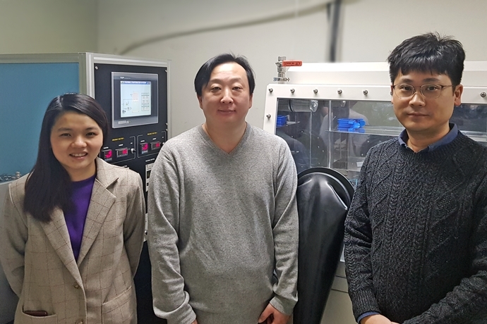 [Scientist] 가천대 박정웅 교수, 자가동력 고감도 자외선 감지센서 개발 - 산업종합저널 전자