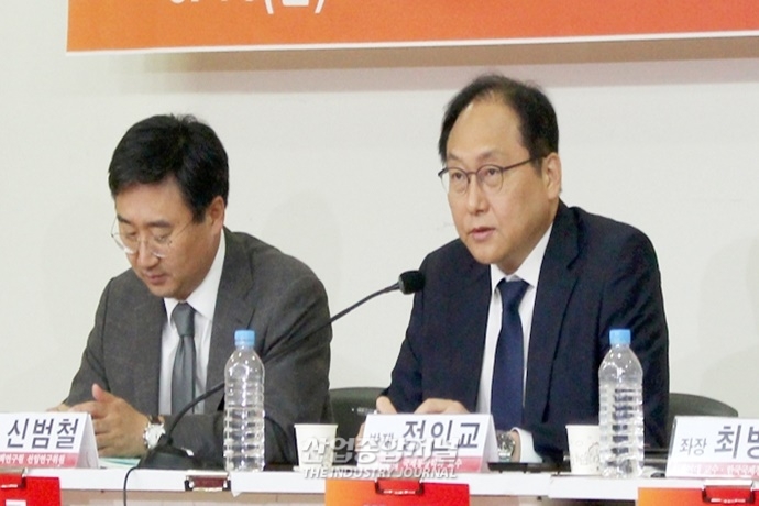 “일본 수출규제 피해 최소화 위해 맞대응, 강공모드 벗어나야” - 산업종합저널 동향