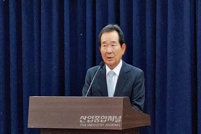 “한일 무역전쟁, 악화 책임은 일본에…신냉전 극복할 탈냉전 전략 세워야” - 산업종합저널 동향