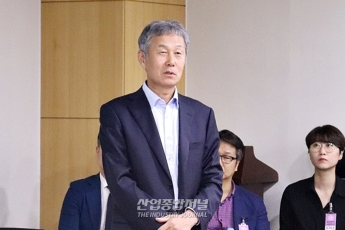 ‘액셀러레이터’ 활성화, 스타트업 성장을 위한 가속 페달 - 산업종합저널 동향