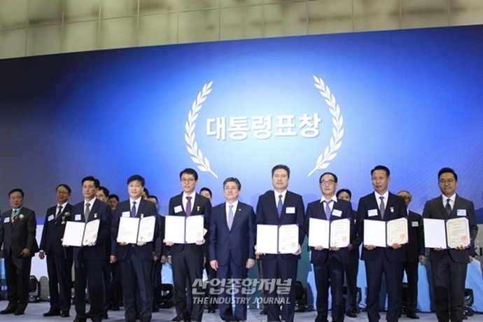 [포토뉴스] 산업부 정승일 차관 “소재·부품·장비 및 뿌리산업이 제조업 르네상스 만들 것” - 산업종합저널 전시회