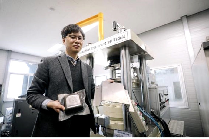 [Scientist] 생기원 권의표 그룹장 ‘직수냉각 핫스탬핑 기술’ 개발 - 산업종합저널 기계