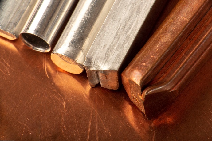 국제원자재 가격 상승, 중소 수출 기업에 타격 전망 - 산업종합저널 동향