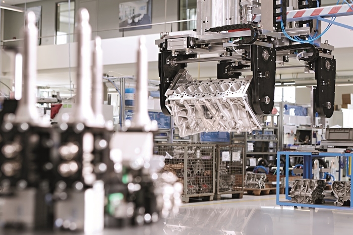 자동차 산업, 전기차로의 기술적 변화 대응 - 산업종합저널 전기