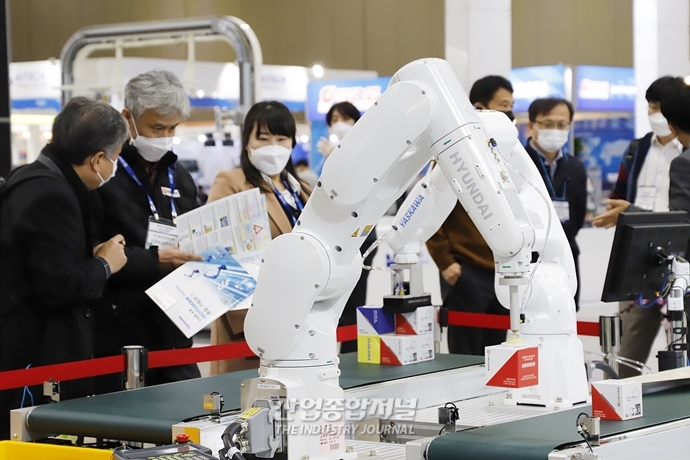 [산업VIEW] 단순작업 자동화는 ‘협동로봇’이… - 산업종합저널 전시회