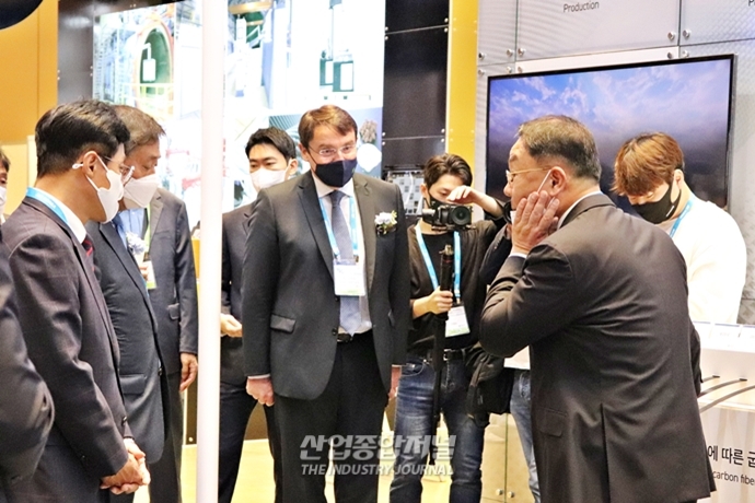 JEC KOREA 2021 개막, 글로벌 비즈니스 물꼬틀까 - 산업종합저널 전시회