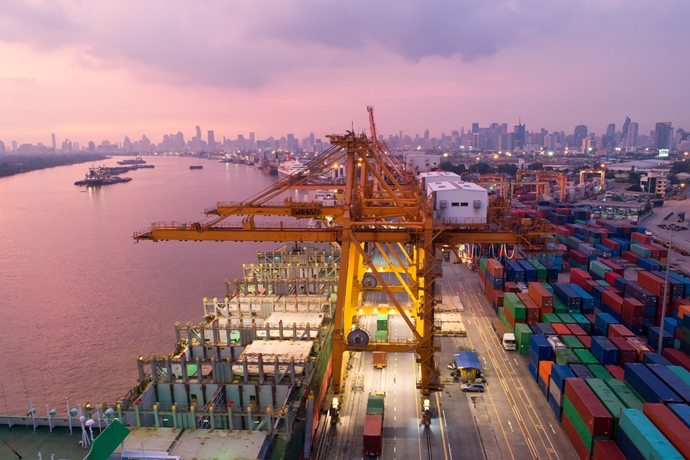 내년 수출 ‘불안’…수출 품목 다양화 등 전략 필요 - 산업종합저널 동향