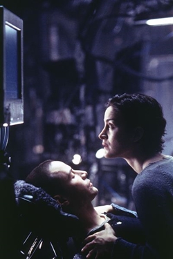 [산업+Culture] ‘매트릭스’, 현실과 가상의 경계를 무너뜨린 메타버스의 디스토피아 - 산업종합저널 동향