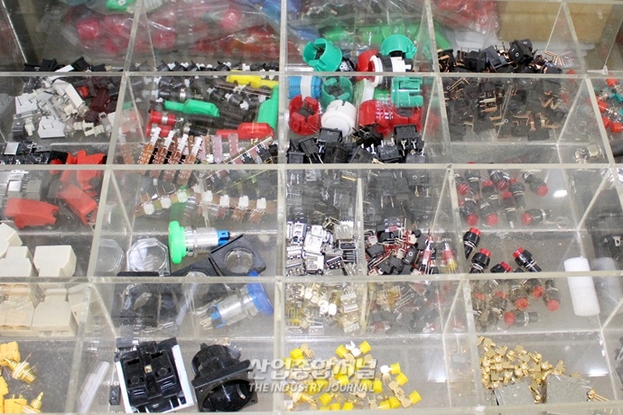 [구로중앙유통단지①]글로벌 반도체 대란 여파...전자부품 유통업계도 ‘발 동동’ - 산업종합저널 전자