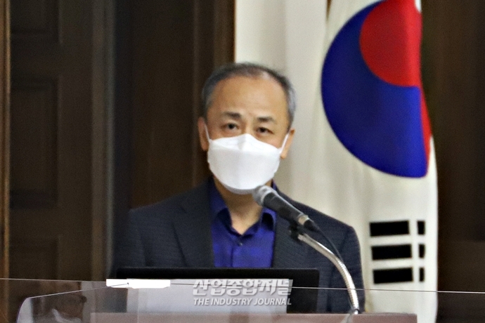 쓰레기 태워 만드는 시멘트, 관리기준 필요하다 - 산업종합저널 정책