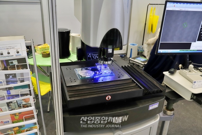 [산업VIEW] 불량 반도체 '광학기술'로 찾아낸다 - 산업종합저널 전시회