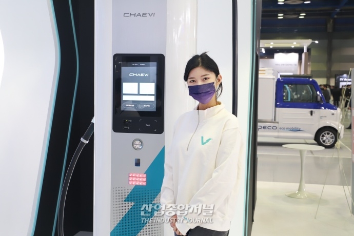전기 모빌리티 보급 가속화···충천소 인프라 및 서비스도 중요해 - 산업종합저널 동향