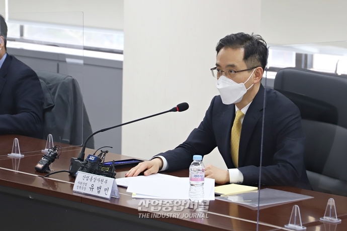 [산업View] 5월부터 3개월 간 유류세 추가 인하…연료비 부담 완화 기대 - 산업종합저널 정책