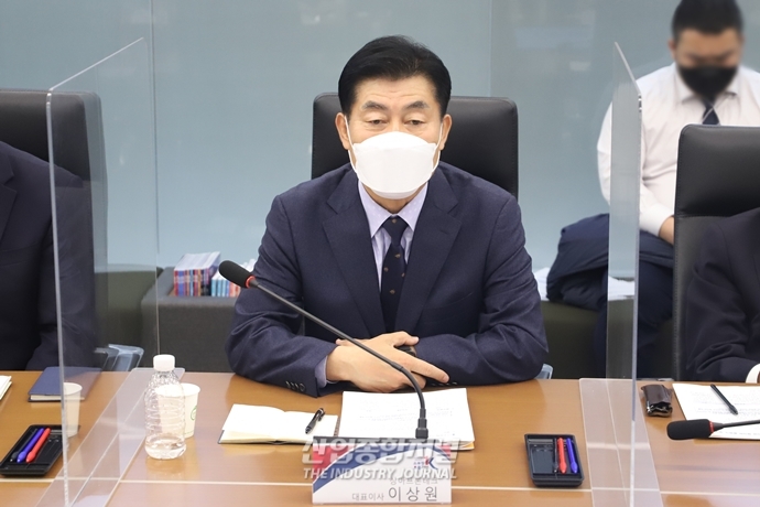 [산업View] 소부장 으뜸기업, 소통과 공유를 위한 협의회 출범 - 산업종합저널 동향