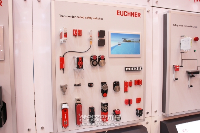 [SFAW 2022] 작업자 생명·설비 지키는 ‘산업용 스위치’ - 산업종합저널 전시회