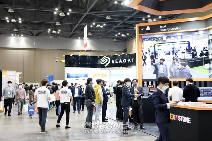 물리보안·사이버시큐리티 등 보안제품 다 모인 ‘제21회 세계보안엑스포’ 개최 - 산업종합저널 전시회