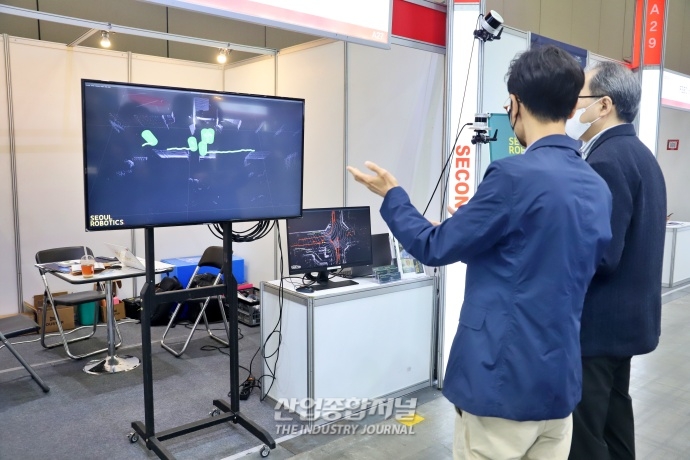 [산업VIEW] 스마트시티·스마트팩토리의 눈 ‘3D 컴퓨터 비전’ - 산업종합저널 전시회