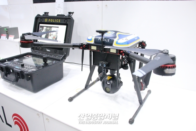 [산업VIEW] ‘육·해·공 3종세트 다 모였네’…‘세계보안엑스포’ - 산업종합저널 전시회