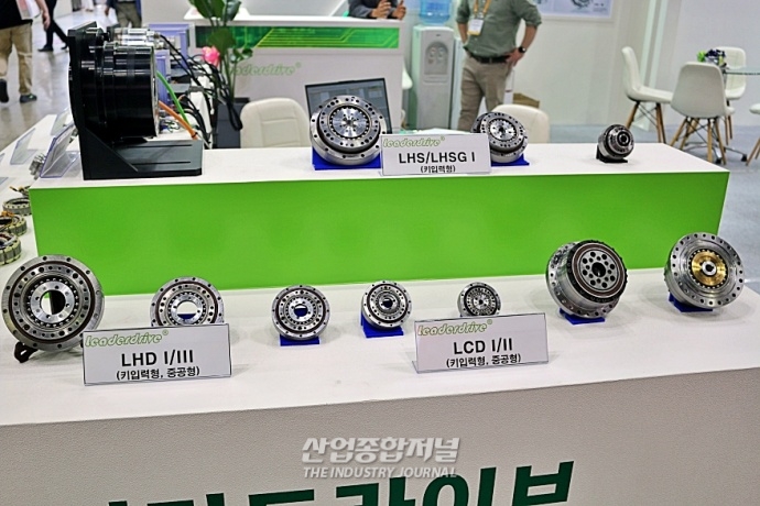 [심토스 2022] '부드럽고 힘 있는' 로봇 관절 구현하는 감속기 - 산업종합저널 전시회