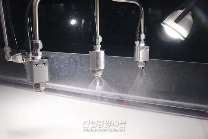 [산업VIEW] 식품 코팅에 활용하는 다양한 형태의 노즐 - 산업종합저널 전시회