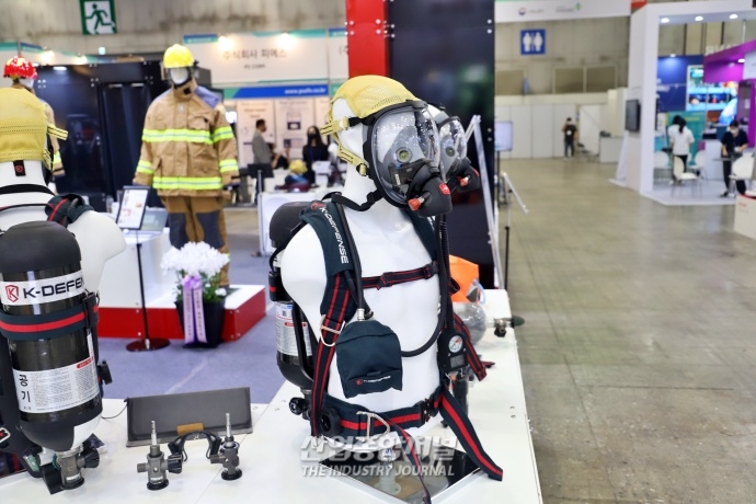 [산업VIEW] 2022 국제안전보건전시회...킨텍스서 다양한 산업 안전 제품 선보여 - 산업종합저널 전시회