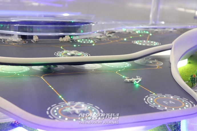 [산업VIEW] 미래의 정류장, UAM 허브 - 산업종합저널 전시회