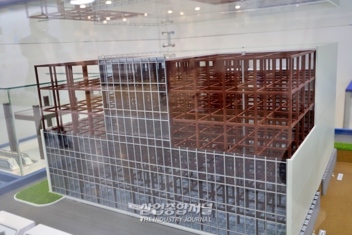 [산업VIEW] 2022 코리아빌드에 다양한 건축 공법 적용한 실물 모형 등장 - 산업종합저널 전시회