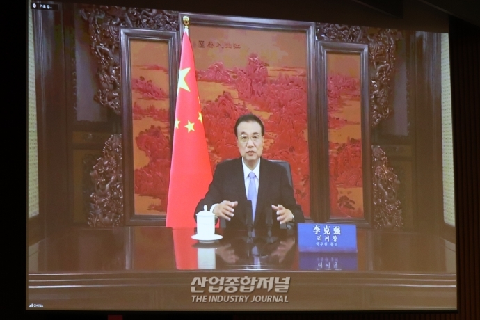 韓中 양국 총리, “상호존중을 바탕으로 협력 강화해야” - 산업종합저널 동향