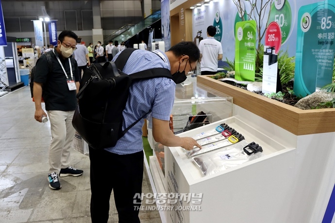 [산업VIEW] 열 발생량 줄인 잉크젯 프린터 - 산업종합저널 전시회