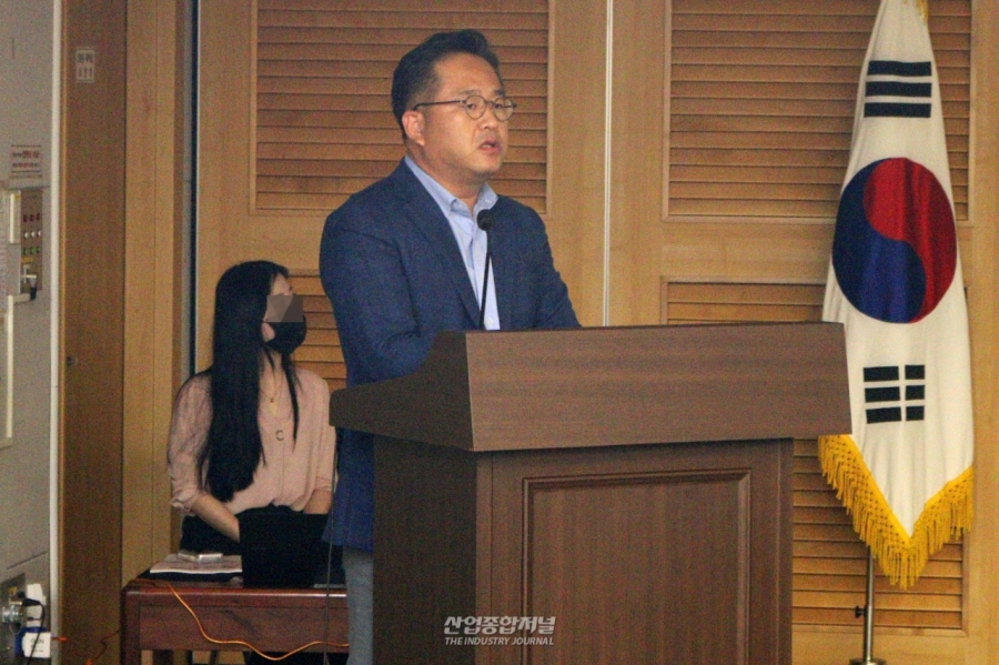 인구 문제 "출산율 등 경제적 관점 접근 안돼" - 산업종합저널 정책