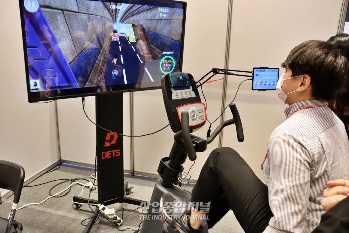 K-HOSPITAL FAIR 2022, 재활치료 돕는 다양한 의료·기기 선보여 - 산업종합저널 로봇