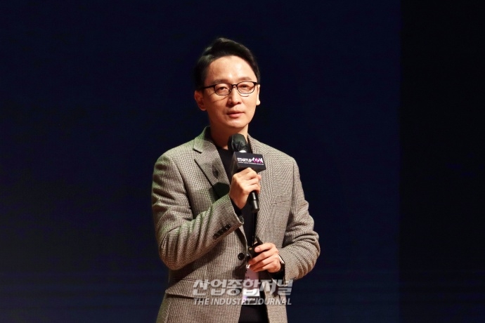 콘텐츠 시장. 새로운 접근과 대비 필요 - 산업종합저널 동향