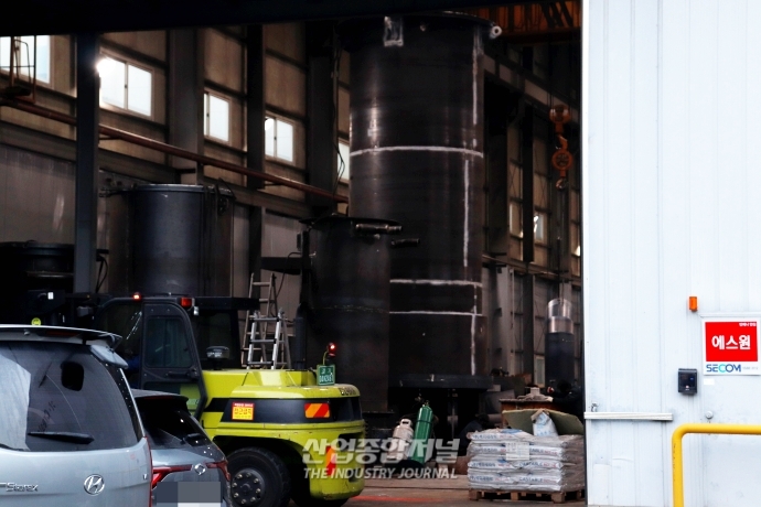 [중소기업-혹독한 겨울나기] 악순환 고리에 시름 앓는 中企 - 산업종합저널 동향