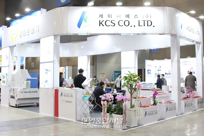 [INTERMOLD·KOPLAS] 제품 안정성 위한 도움 닫기, “스크류 내구성 강화” - 산업종합저널 전시회