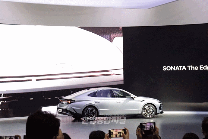 [움짤뉴스] 현대차, ‘쏘나타 디 엣지’ 최초 공개 - 산업종합저널 전시회