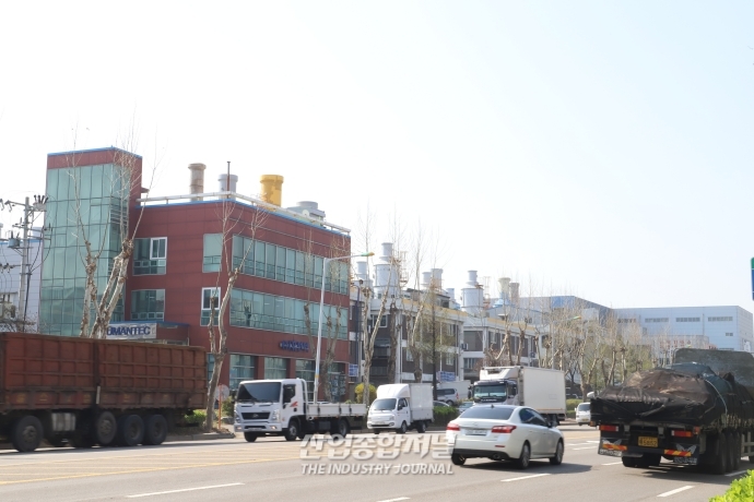 인천 제조업, “경기 호전, 아직 어려워” - 산업종합저널 동향