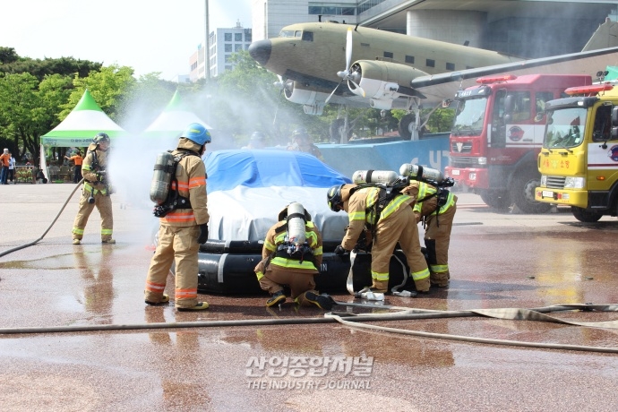 “여의도공원에서 전기차 화재가 난다면?” - 산업종합저널 전시회