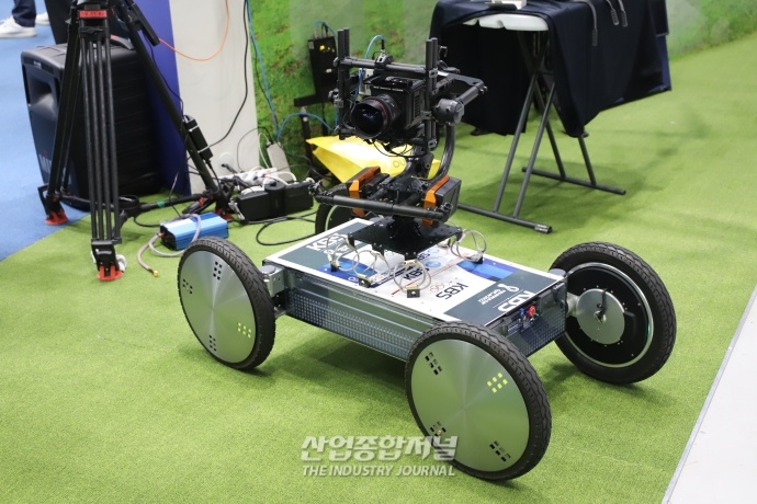 “이제 방송 촬영도 로봇으로” - 산업종합저널 전시회