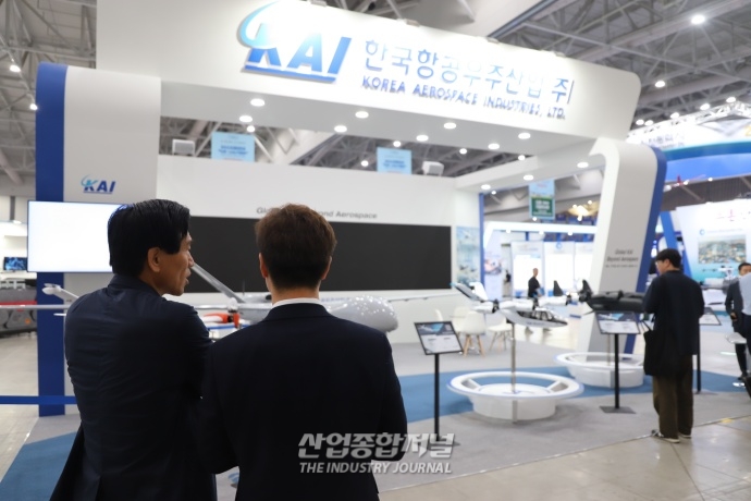 미래 한국군에 도입되는 드론은? - 산업종합저널 전시회