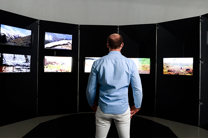 인공지능이 편집해 준 사진은 어떨까? - 산업종합저널 동향