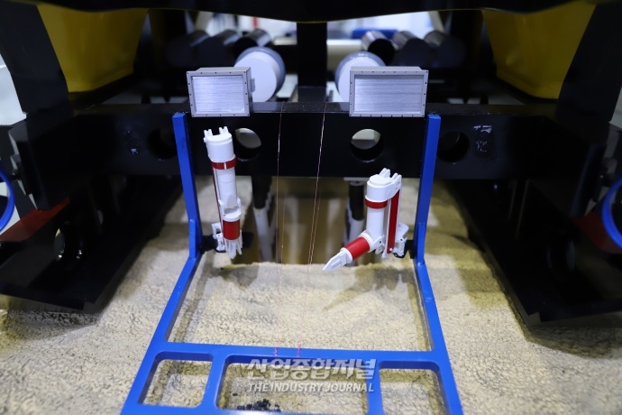 [무인이동체엑스포] 물에 취약한 로봇, 수중 건설에 투입 - 산업종합저널 전시회