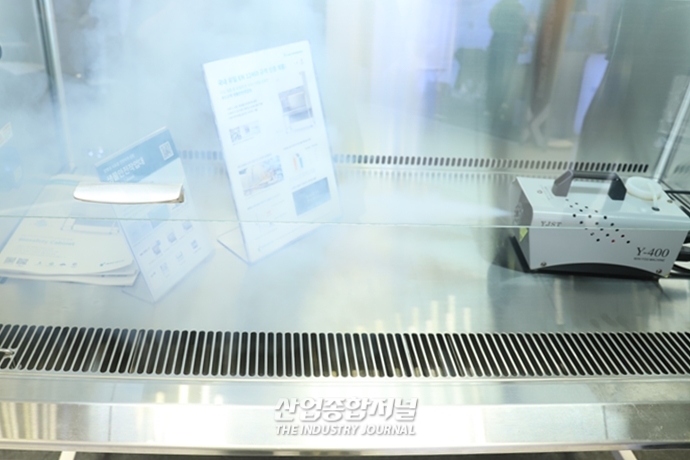 [산업VIEW]생물안전 작업대로 실험실 안전↑ - 산업종합저널 장비