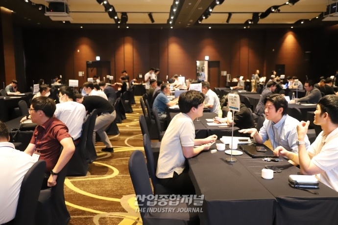 로봇 자동화 산업 활성화 위한 1:1 상담회 진행 - 산업종합저널 동향