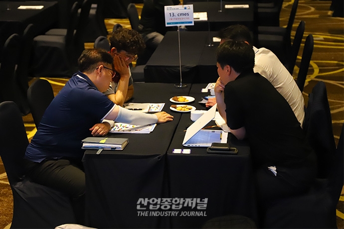 인구 감소로 현장 인력난 심화, “로봇 자동화 대안 될 것” - 산업종합저널 동향