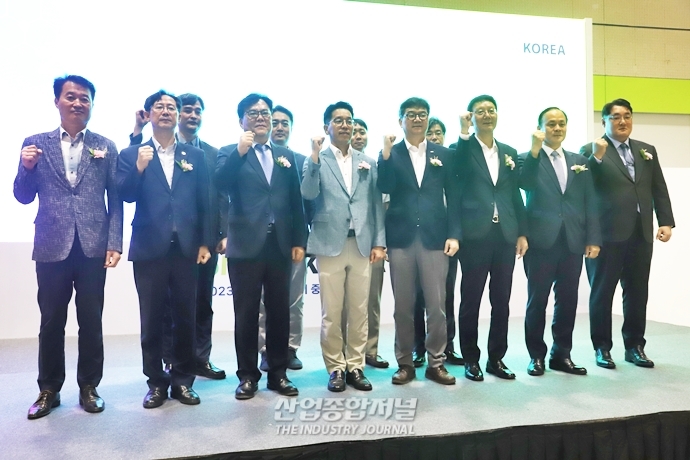 ‘2023 소재·부품·장비 중소기업 대전’ 개막, 제조업 세계화 추진한다 - 산업종합저널 전시회